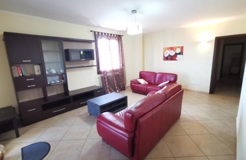 Trepuzzi Apartment | Family-Friendly Casa Vitina with Hot Tub and Kitchen