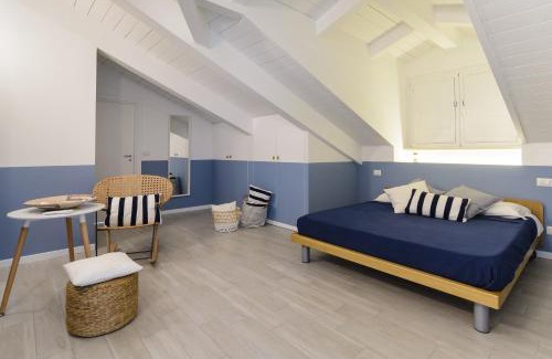 Agropoli House | Discover Casa Vittoria: Oceanfront Retreat with Hot Tub