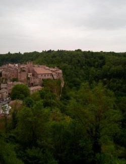 Calcata Historic Town Apartment | Inviting Casa Vittoria: Guest Rated 8.6 with Breakfast