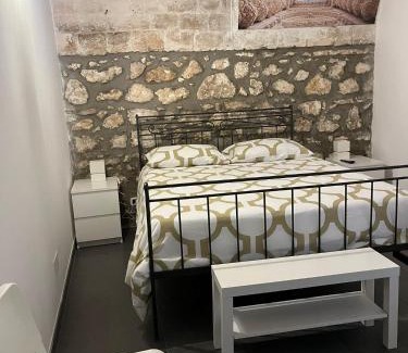 Palazzolo Acreide Historic Centre House | Family-Friendly Casa Vittoria: Guest Rated 9.6/10