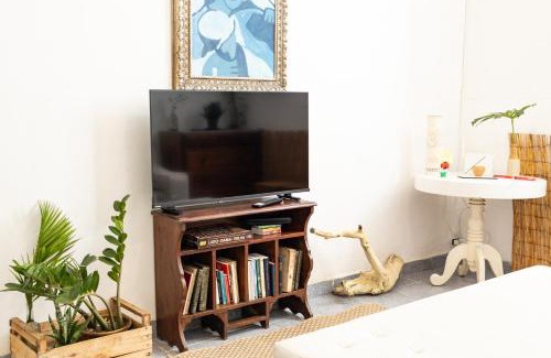 Centro Apartment | Discover Casa Vix: Historic Center, Family-Friendly Stay