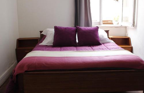 Cerro Concepcion Hostel | Cozy Casa Volante Hostal with Family-Friendly Amenities