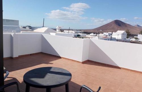 Tahiche Apartment | Inviting Retreat at Casa Volcán - Guest Rated 9.1/10