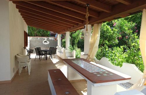Vulcano Porto House | Exceptional Casa Volcanalia: Pet-Friendly Family Retreat