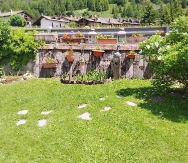 La Thuile Apartment | Relaxing Oceanfront Stay at Casa Walter - Guest Rated 9.4