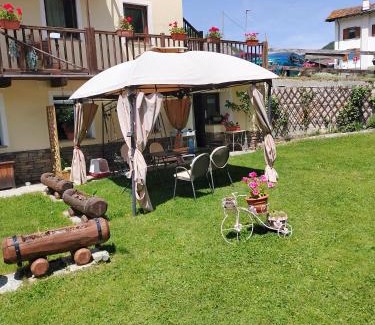 La Thuile Apartment | Relaxing Oceanfront Stay at Casa Walter - Guest Rated 9.4