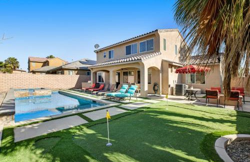 Terra Lago House | Discover Casa Whimsy: Pet-Friendly Retreat with Pool