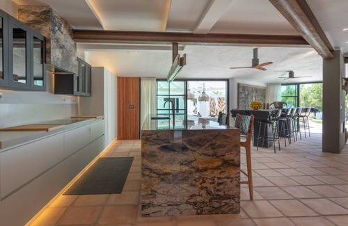 Canillas de Aceituno Villa | Discover Casa Wils: A 10/10 Retreat with Pool & Spa