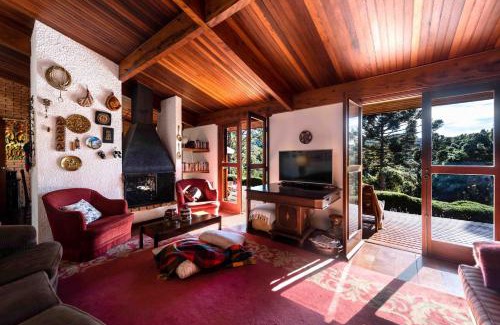 Jardim Europa House | Casa Xamego: Oceanfront Retreat with Spectacular Sunsets