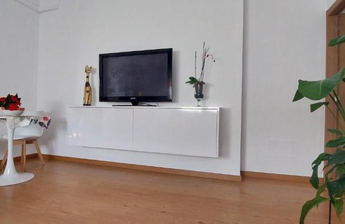 Mos Apartment | Child-Friendly Retreat at Casa Xoubiña - Rated 9.6/10