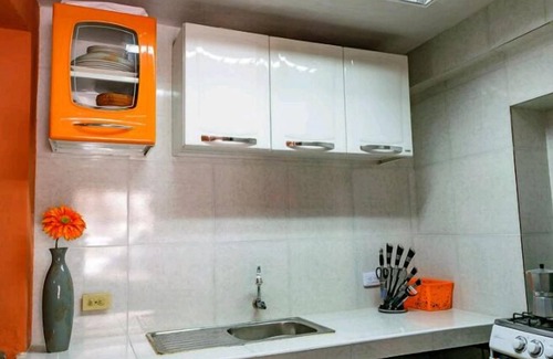 Centro Havana Apartment | Discover Casa Yaite y Lazaro: Family-Friendly with Spa