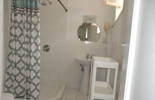 Old Havana Bed & Breakfast | Top-Rated CASA YAQUE: Spa & Family-Friendly Amenities
