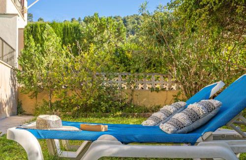 Soller House | Casa Yolima: Family-Friendly Retreat with Great Accessibility