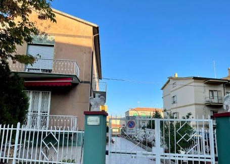 Vasto Bed & Breakfast | Pet-Friendly Casa Zaccardi with Ocean Views - Rated 10/10