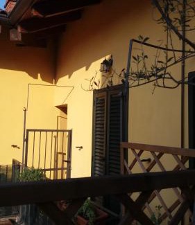 Binasco House | Cozy Casa Zazalica: Guest Rated 9.2/10 for Your Stay
