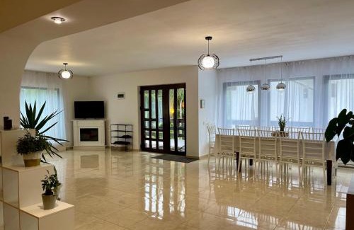 Bran House | Casa Zena Predeluț