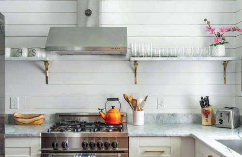 Cannonborough Elliotborough House | Casa Zoë - Premier Oceanfront Getaway with Top Amenities