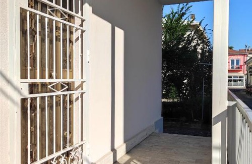 Piacenza House | Family-Friendly Stay at Casa Zoe with 9.1/10 Ratings