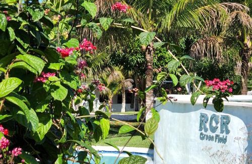 Porto Seguro House | Casa7 RCR Green Field: Nature Retreat with Pool & Breakfast