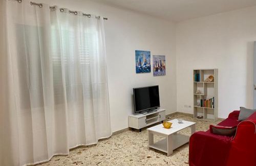 Aspra House | Unforgettable Stays at CasaAmare with Oceanfront Views