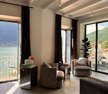 Riva Apartment | Beautiful CasaB Lake Como with Oceanfront Dining & Views