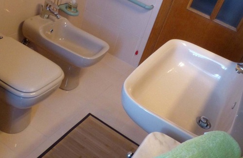 Rezza Apartment | casaB: we welcome you with joy & passion