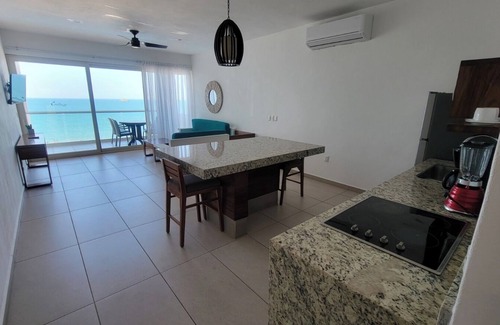 Rincon de Guayabitos Resort | Discover Casablanca Resort: Ocean View & Spa Retreat