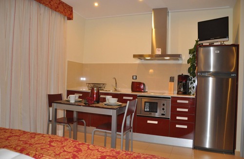 Calella Apartment | Casablanca Suites: Oceanfront Bliss with Pool & Spa