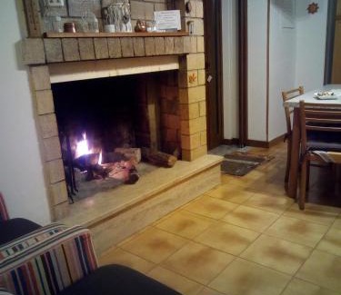 Venafro House | Cozy Casa BlueLive: Oceanfront Stay with Top Amenities