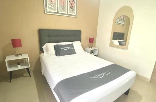 Xochitepec Apartment | Cozy Casa Bonita: Oceanfront Bliss with Pool & Breakfast