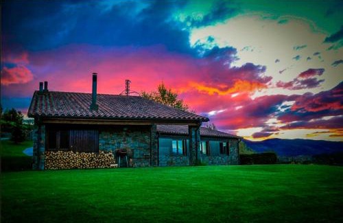 Campelles House | Discover CasaCampelles I: Family-Friendly Retreat in Vall de Núria