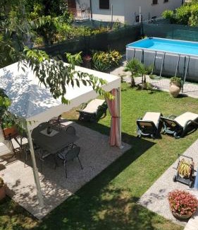 Monzambano House | Enjoy Oceanfront Bliss at Casacobelli - Rated 9.7/10