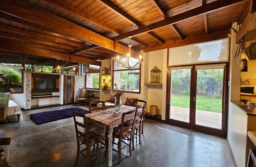 Bosque Peralta Ramos House | Discover Family-Friendly Fun at Casadebosq with Pool Access