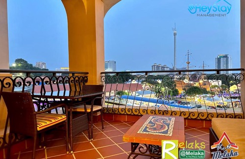 Taman Kota Laksamana Apartment | Eco-Friendly CasaDeRio Delux River Suite Near Jonker St