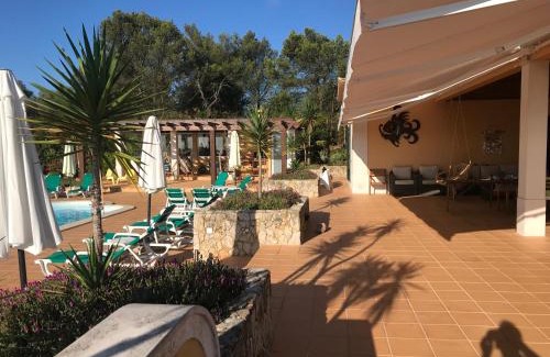 Nossa Senhora da Anunciada House | Exceptional Casal das Oliveiras: Oceanfront Bliss & 9.8 Rating