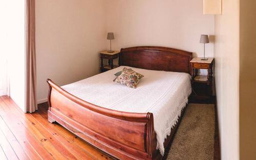 Tralhariz House | Relax at Casal De Tralhariz - Scenic Oceanfront Retreat