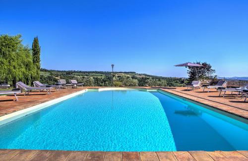 Loreto Villa | Relax at Casal Del Salice 10 with Oceanfront Views