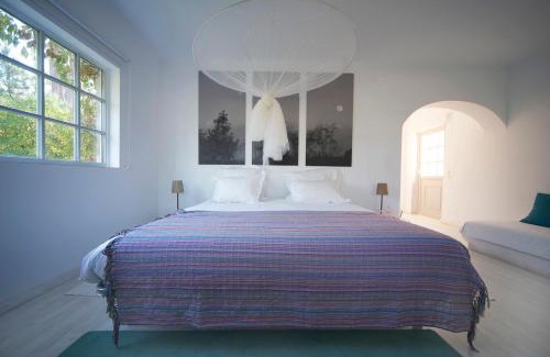 Aldeia do Meco House | Discover Casal do Frade: Oceanfront Escape with Spa & Pool