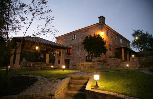 Caldas de Reis House | Experience Casal dos Celenis: Oceanfront Retreat with Spa