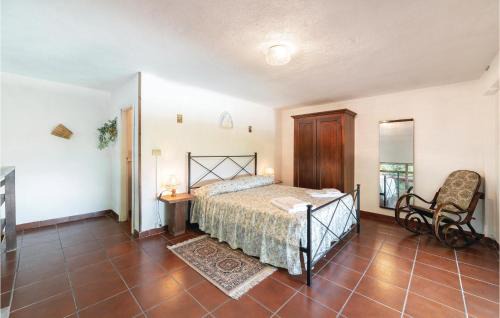 Loro Ciuffenna Apartment | Budget-Friendly Retreat at Casale 1 with Pool & Pets Welcome