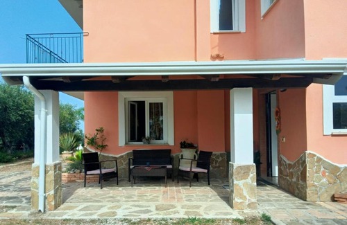 Frascinelle Bed & Breakfast | Casale 920: Guest Rated 9.2 with Oceanfront Pool & Dining