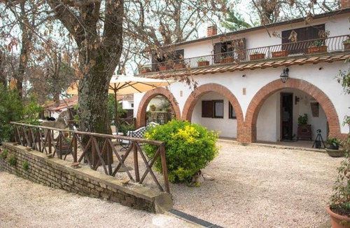 Caprarola Villa | Relax at Casale dei Castagni: Pet-Friendly Escape with Pool