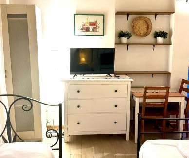 Fara in Sabina Apartment | Discover Casale del Farfa House: Pet-Friendly Retreat