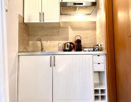 Fara in Sabina Apartment | Discover Casale del Farfa House: Pet-Friendly Retreat