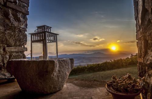 Acquapendente House | Discover Casale Fornello: Pet-Friendly Family Retreat