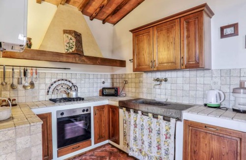 Castellina in Chianti House | Explore Casale Il Poggino: Guest Rated 9.8 with Pool & Spa