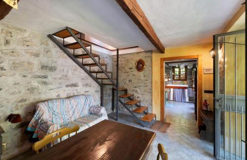 Bene Lario Apartment | Inviting Casale La Selva Cottage with Pool & Pet Amenities