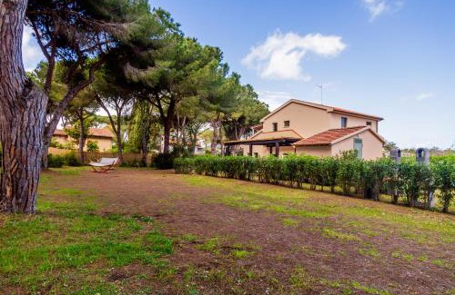 Saline Sadun House | Family-Friendly Retreat at Casale Lorenzo Appartamenti