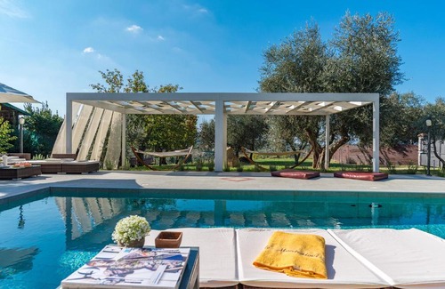 Castel del Piano Villa | Relax at Casale Montegiovi 6: Oceanfront Retreat Awaits
