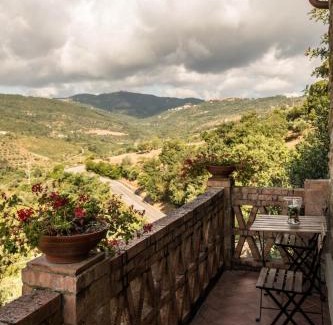 Rutino Bed & Breakfast | Pet-Friendly Retreat at Casale I Cirillo - Rated 9.7/10